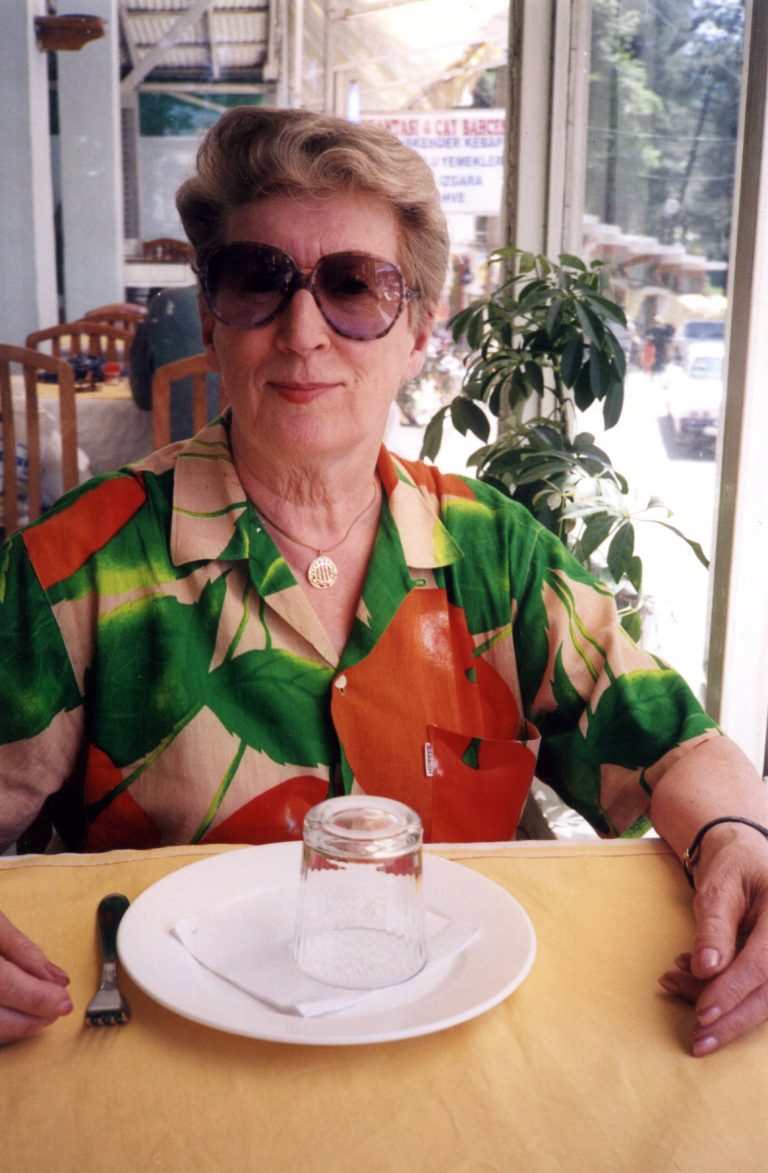 Sally Mustoe